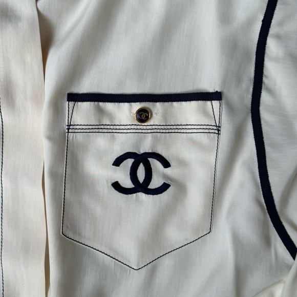 Chanel Vintage Embroidered Logo Button Down in Cream and Navy - Picture 4 of 7